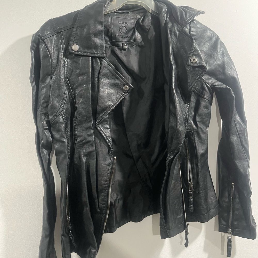 Small women’s black leather jacket
